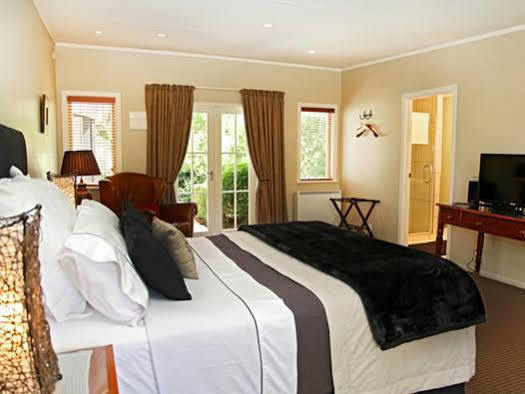 Bradleys Garden Bed And Breakfast Taumarunui Exterior foto